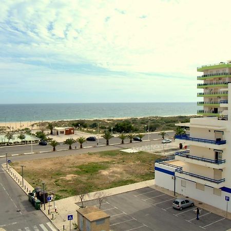 T1 Com Vista Mar Na Praia De Monte Gordo Bagian luar foto